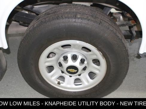 Used 2020 Chevrolet Silverado 3500 W/T w/ WT Fleet Convenience Package image 5