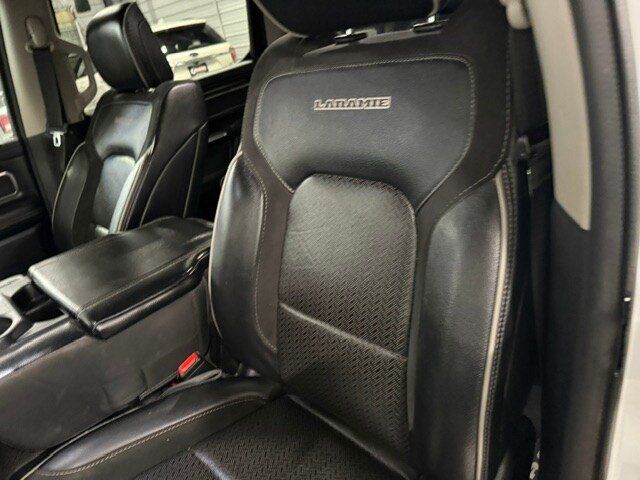 Used 2022 RAM 1500 Laramie w/ Off Road Group AWD/4WD image 45