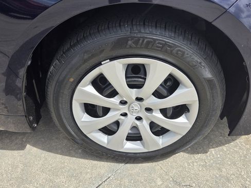 Used 2024 Toyota Corolla LE image 12