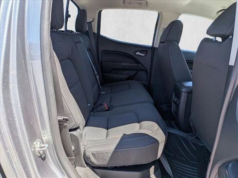 Used 2020 Chevrolet Colorado LT w/ LT Convenience Package RWD image 18