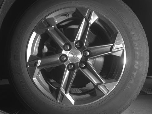Used 2025 Chevrolet Blazer LT FWD image 12