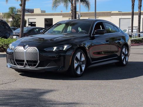 Used 2025 BMW i4 xDrive40i image 5