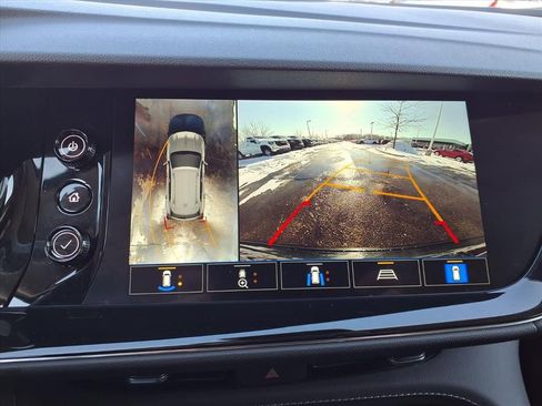 Certified 2023 Buick Envision Avenir image 7