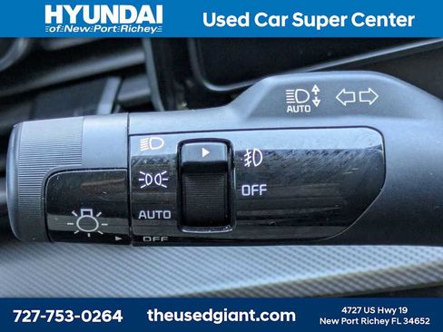 Used 2023 Kia Sportage SX image 37