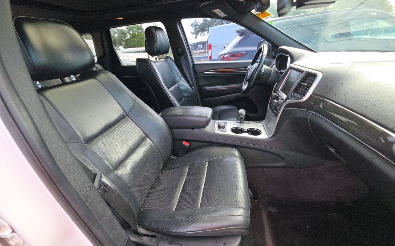 Used 2015 Jeep Grand Cherokee High Altitude AWD/4WD image 9