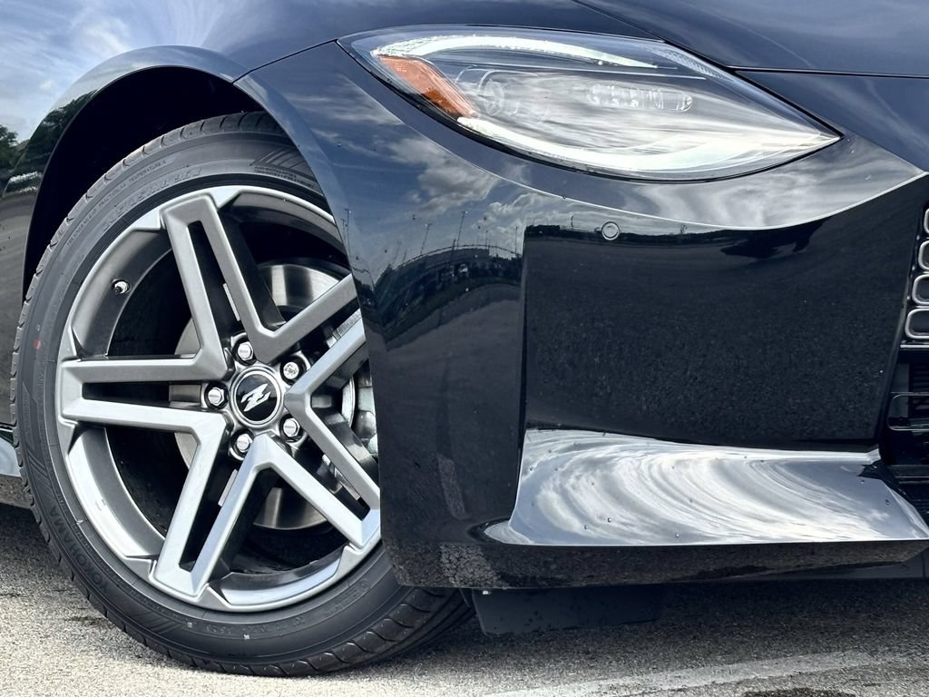 New 2026 Nissan Z Sport w/ Floor Mat Package RWD image 8