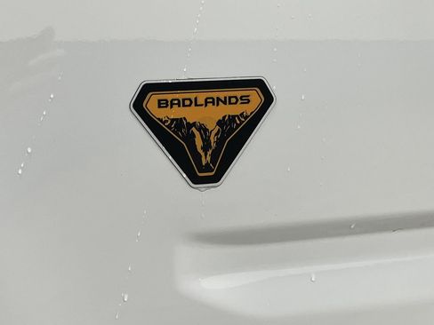 Used 2024 Ford Bronco Sport Badlands w/ Premium Package image 35