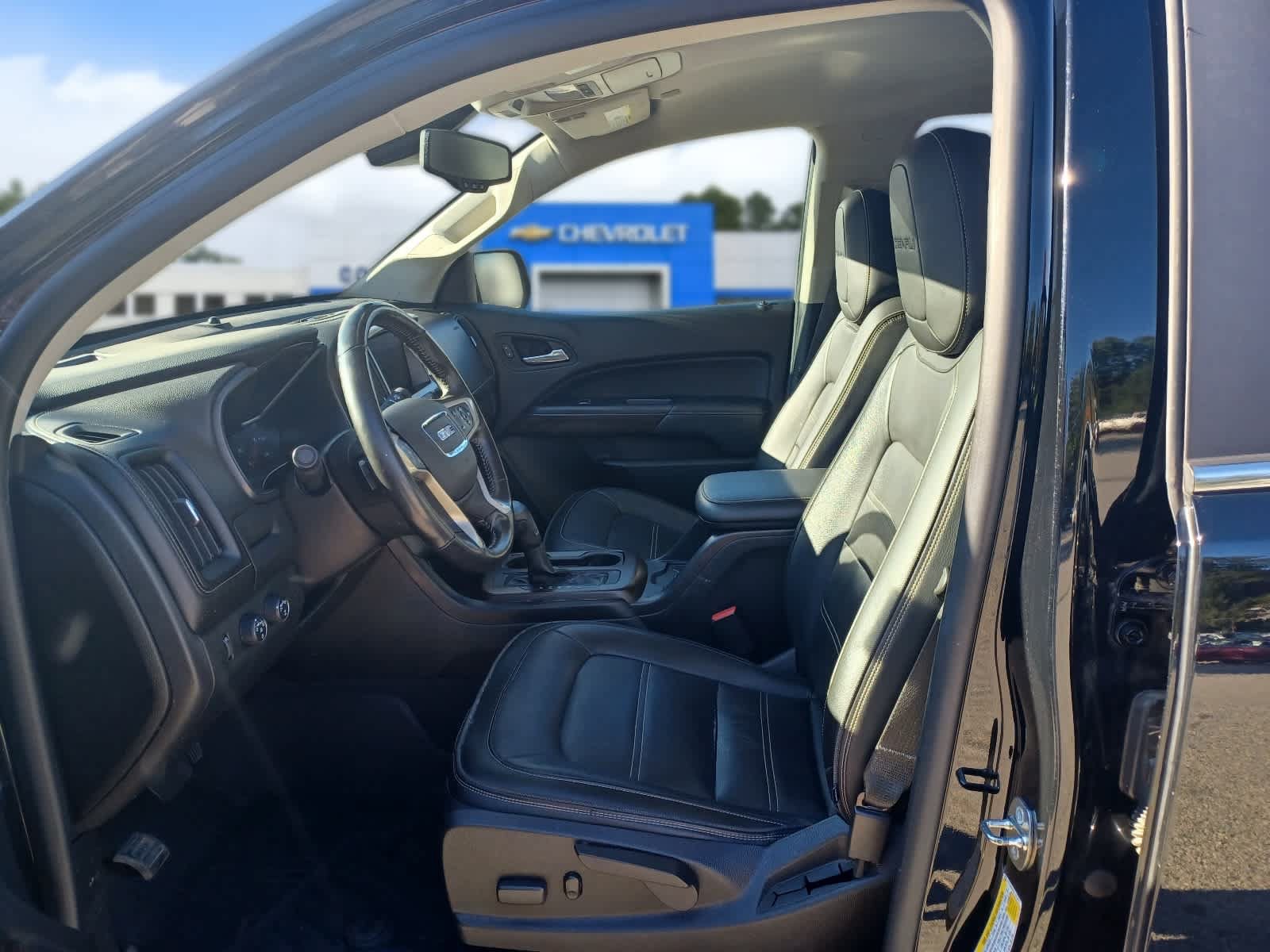 Used 2020 GMC Canyon Denali AWD/4WD image 7