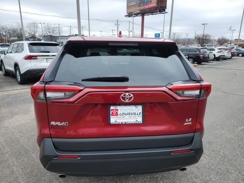 Used 2024 Toyota RAV4 LE image 5