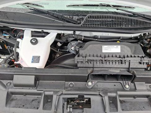Used 2024 Chevrolet Express 2500 w/ Driver Convenience Package image 28