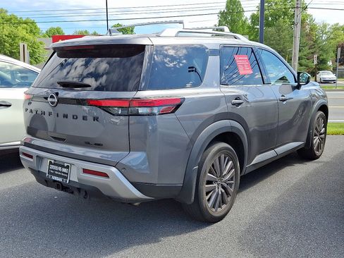 Certified 2023 Nissan Pathfinder SL w/ SL Premium Package AWD/4WD image 5