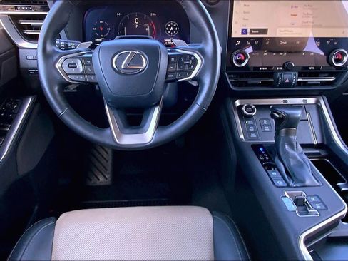 Certified 2024 Lexus GX 550 AWD/4WD image 11