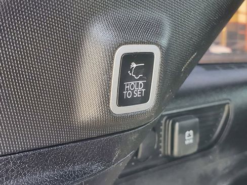 Used 2022 Jeep Grand Cherokee Altitude image 8