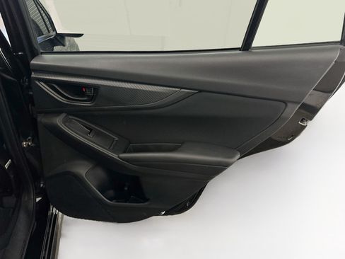 Used 2022 Subaru Crosstrek 2.0i AWD/4WD image 30