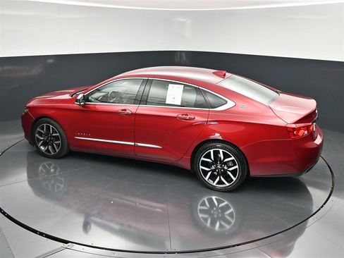 Used 2015 Chevrolet Impala LTZ FWD image 27
