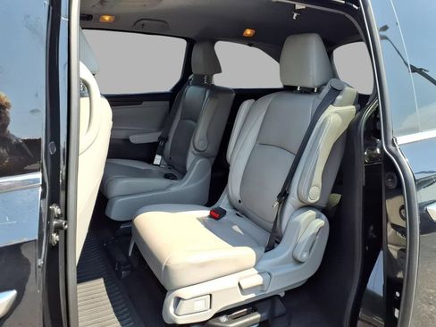 Used 2019 Honda Odyssey Elite image 23