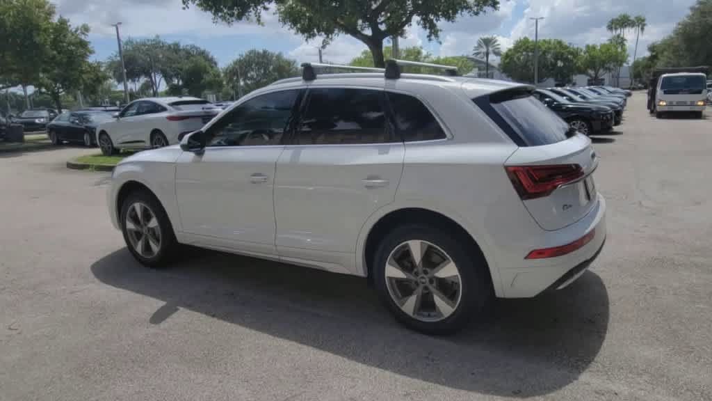 Certified 2023 Audi Q5 2.0T Premium w/ Convenience Package AWD/4WD image 6