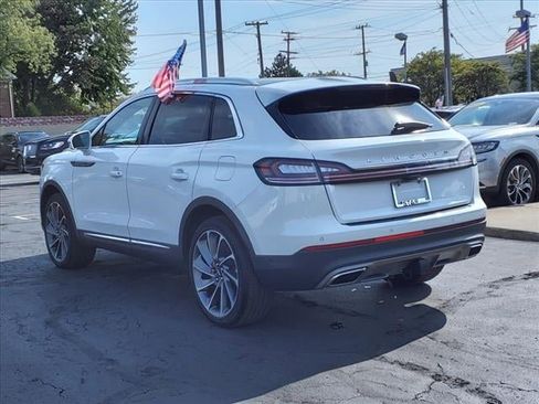 New 2022 Lincoln Nautilus Reserve w/ Equipment Group 201A image 25