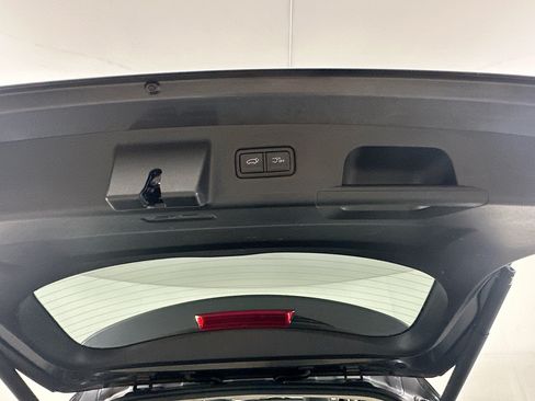 Used 2025 Kia Telluride S FWD image 31
