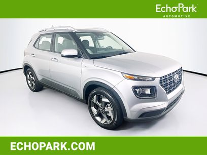 Used 2024 Hyundai Venue SEL