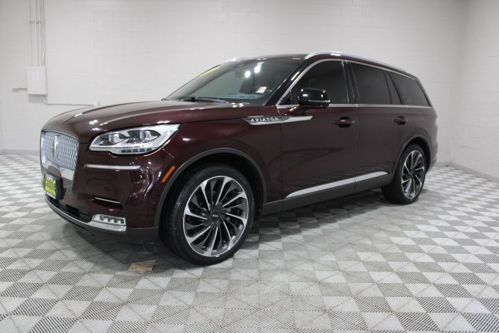 Used 2022 Lincoln Aviator Reserve w/ Equipment Group 201A AWD/4WD image 8