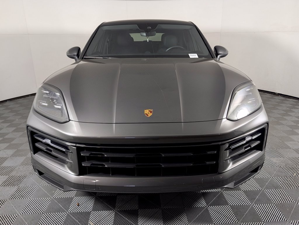 Certified 2024 Porsche Cayenne Coupe AWD/4WD image 10