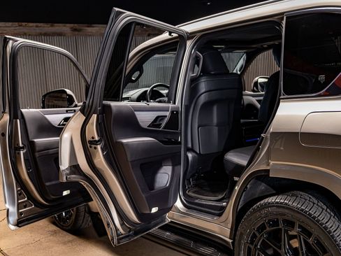 Used 2022 Lexus LX 600 F Sport w/ Accessory Package (Z1) image 29