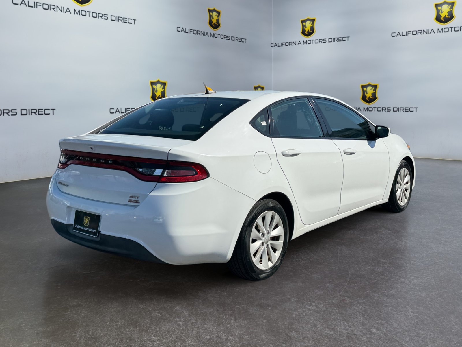 Used 2014 Dodge Dart SXT w/ Sun/Sound Group FWD image 5