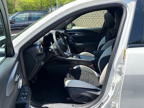 New 2026 Alfa Romeo Tonale w/ Active Assist Package AWD/4WD image 20