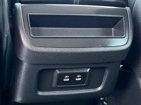 New 2026 Nissan Pathfinder SV image 15