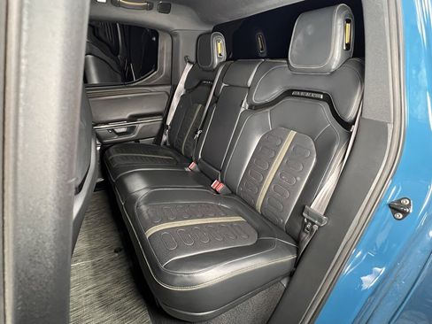 Used 2025 Rivian R1T Adventure image 11