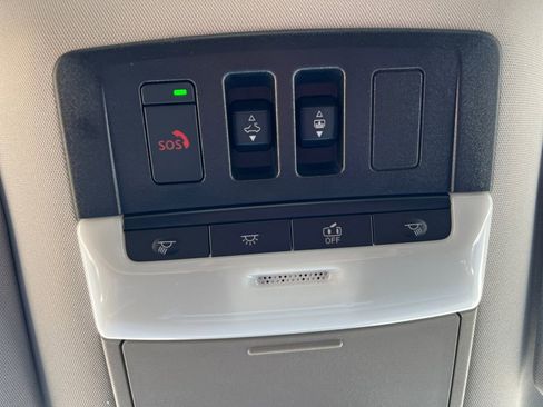 New 2026 Nissan Pathfinder Platinum image 7