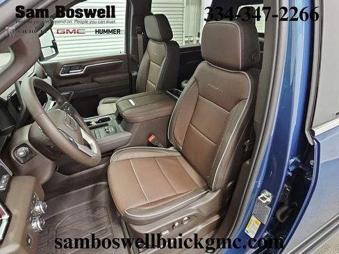 New 2026 GMC Sierra 2500 Denali w/ Denali Reserve Package AWD/4WD image 25
