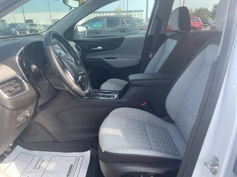 Used 2024 Chevrolet Equinox LT w/ LPO, Floor Liner Package AWD/4WD image 19