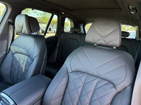 New 2026 BMW X5 M60i w/ Executive Package image 21