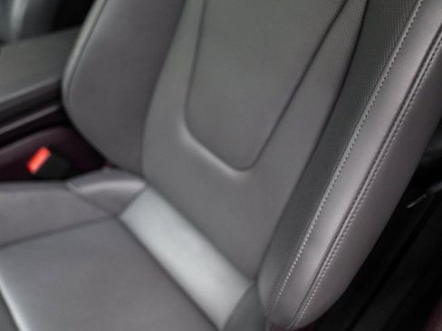 Used 2022 Porsche Taycan Turbo S image 25