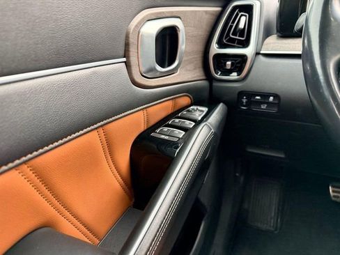 Used 2021 Kia Sorento SX Prestige image 24