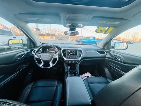 Used 2018 GMC Acadia SLT image 36