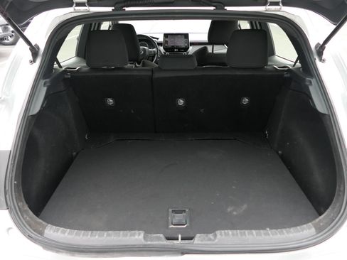 Used 2022 Toyota Corolla SE w/ Carpet Mat Package (TMS) FWD image 22