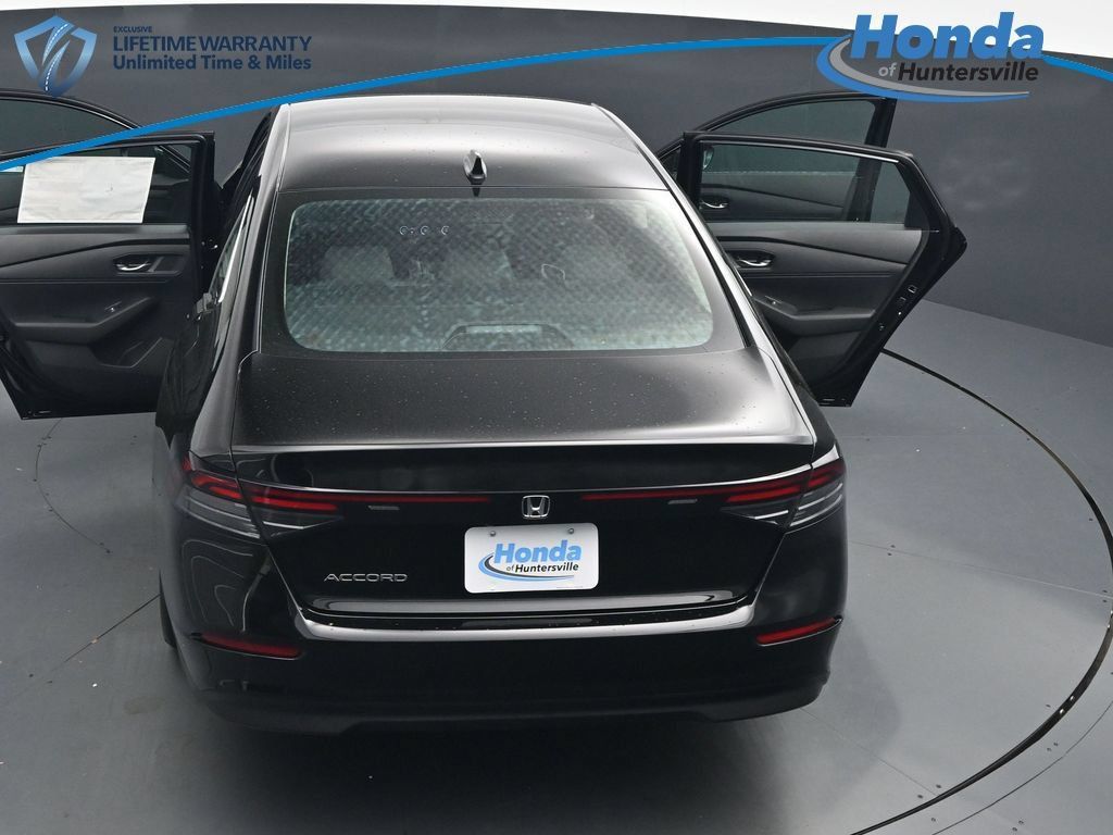 New 2026 Honda Accord LX image 33