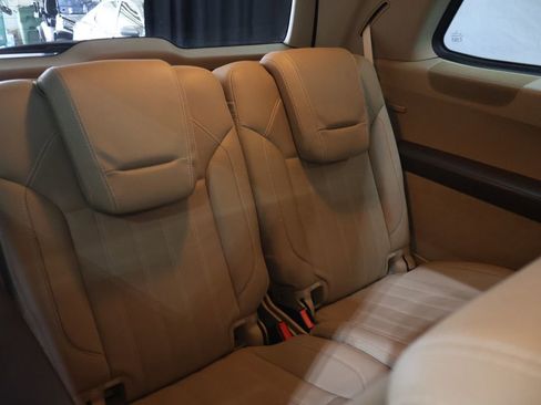 Used 2015 Mercedes-Benz GL 450 4MATIC w/ Appearance Package image 14