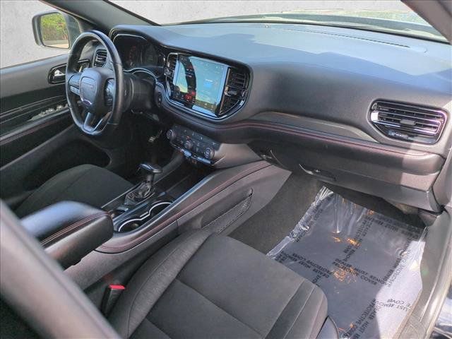 Used 2025 Dodge Durango GT AWD/4WD image 21