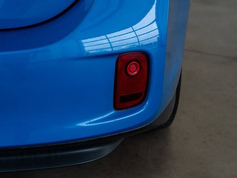 Used 2025 Volkswagen ID. Buzz 1st Edition image 26