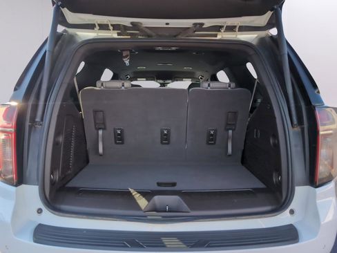 Used 2023 Chevrolet Tahoe LT RWD image 9