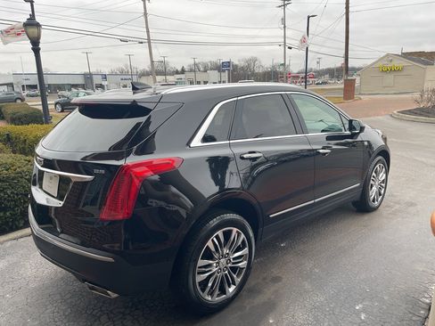 Used 2017 Cadillac XT5 Premium Luxury image 7