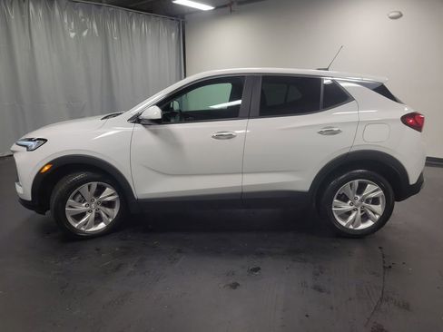 Used 2025 Buick Encore GX Preferred FWD image 5