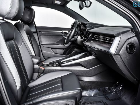 Used 2025 Audi A3 2.0T Premium image 25