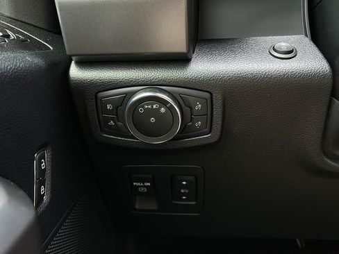 Used 2020 Ford F150 XLT w/ Equipment Group 302A Luxury RWD image 30