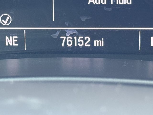 Used 2023 Chevrolet Equinox LS w/ Midnight Edition FWD image 27