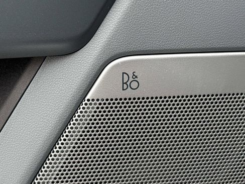 Used 2024 Ford F150 Lariat w/ Tow/Haul Package image 16